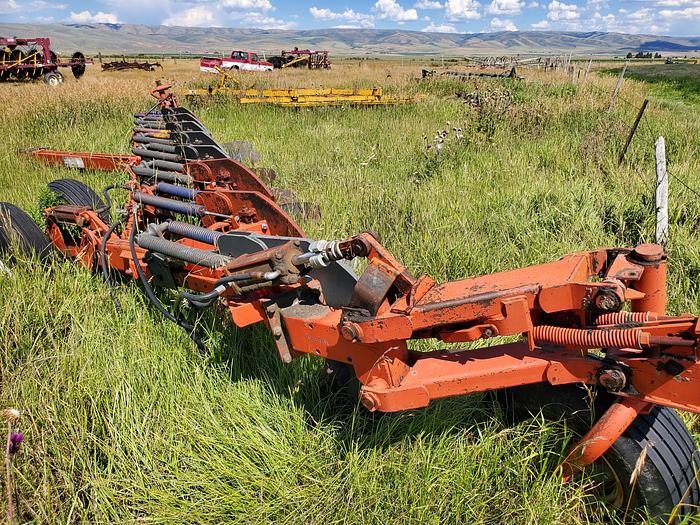 Used Melroe 923 One-Way Plow - 8 Bottom