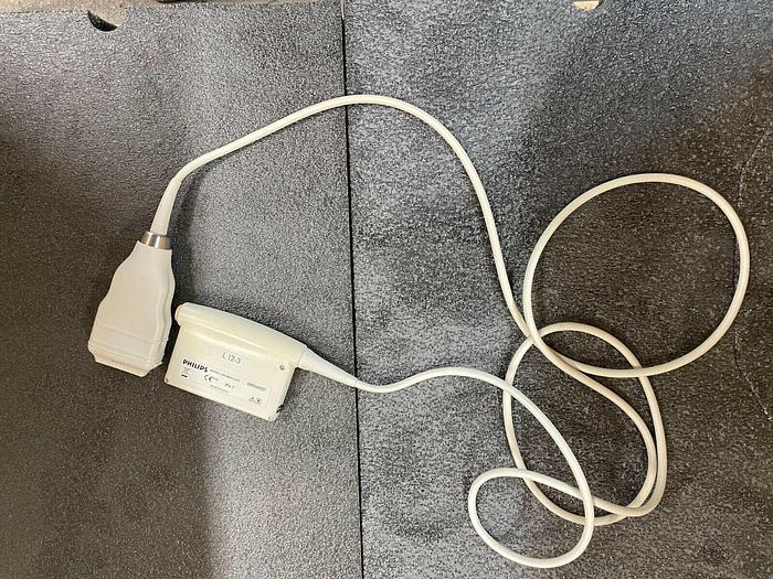 Used Philips HD7 , ultrasound with 2 sample : L12-3 , C5-2