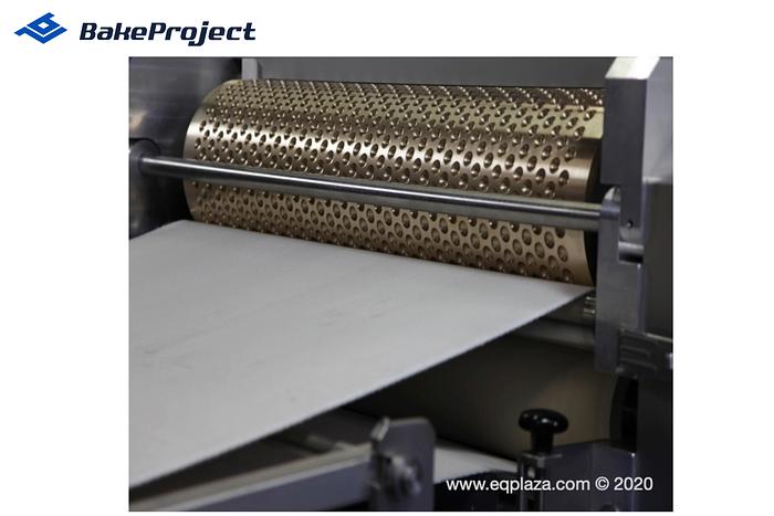 ROTOR LINE WKB-600 rotary molding line with conveyor and additional equipment