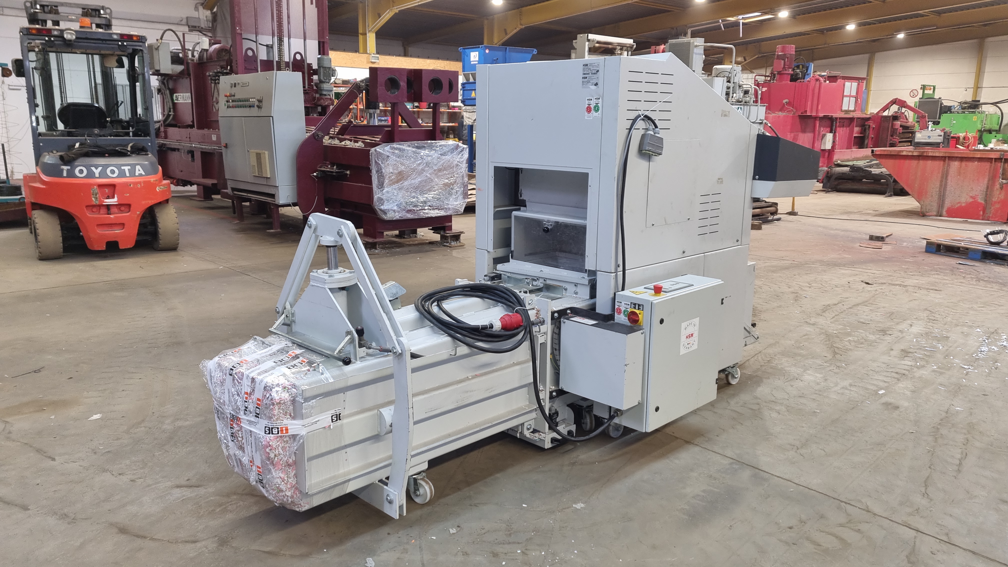 Used Schredder-Pressen-Kombination HSM Powerline SP 5088