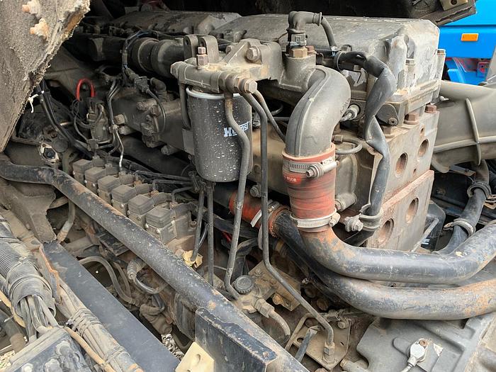 Used 2001 DAF 95 xf 430 euro 3 manual