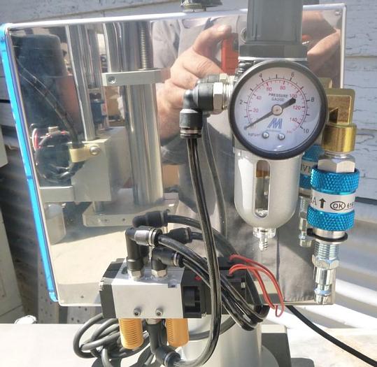 Used Capper, JIH YU HSIN, Screw Caps, 20-60MM, Automatic #S743999