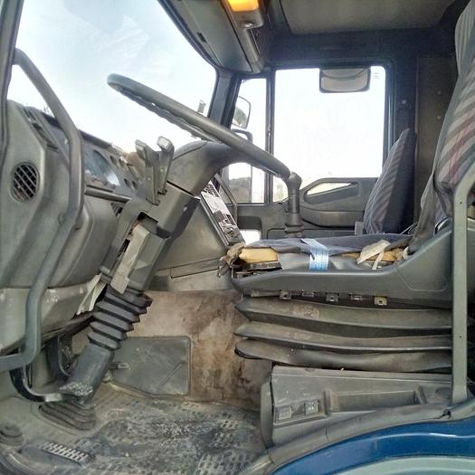 Usado 1997 Iveco Eurotech 400E30 tractor unit