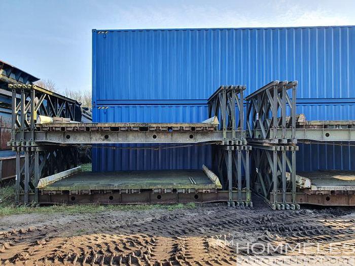 D'occasion Thos Storey Bailey bridge