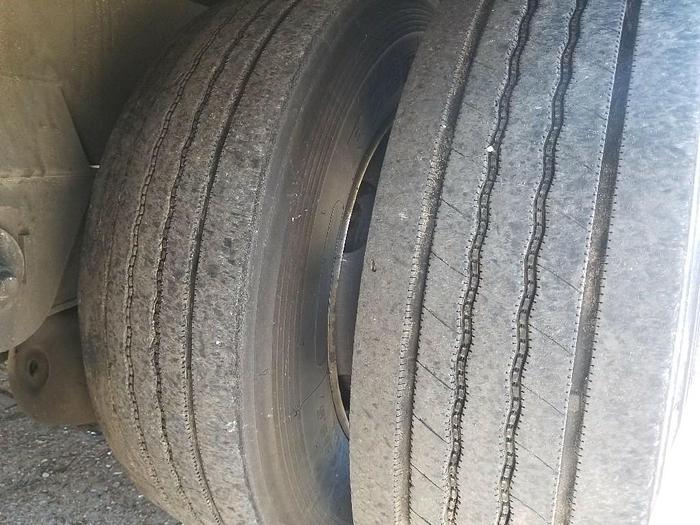 Used 2006 KENTUCKY MOVER BOX