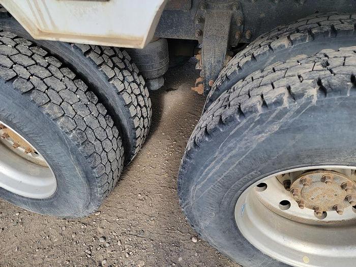 Used 2008 PETERBILT 365