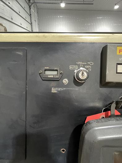 Used FANUC FANUC ARC MATE 120iB MIG WELDING CELL WITH LINCOLN 455M AND INDEX TABLE 5' X 8' RJ3iB CONTROL