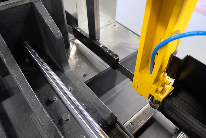 UZMA 320DGH Bandsaw Machine double Mitre Semi Automatic