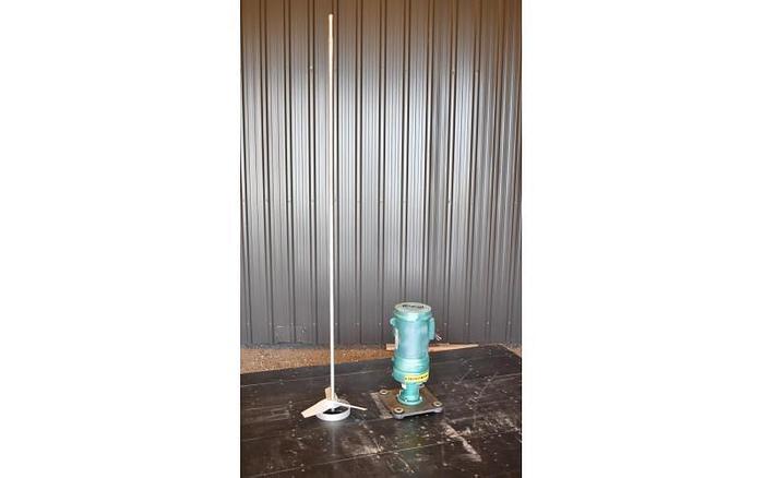 Used USED LIGHTNIN TOP ENTRY MIXER, MODEL EV5075, 0.75 HP