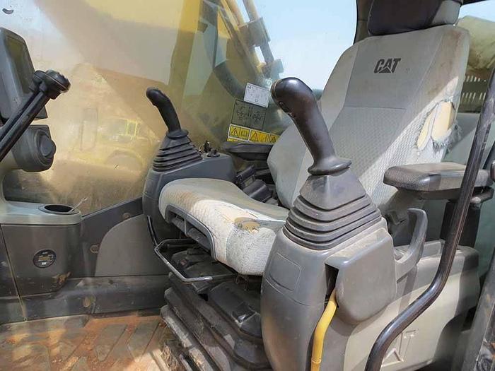 Used 2011 CATERPILLAR 345DL ME