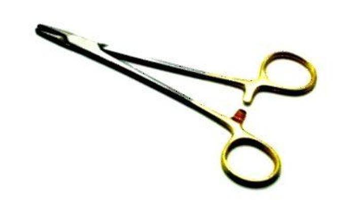 Used Holder Suture Needle Tungsten Carbide Mayo 150mm (6in)