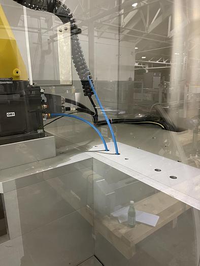 Used FANUC LR MATE 200iD 6AXIS ROBOTIC CELL WITH R30iB CONTROLLER