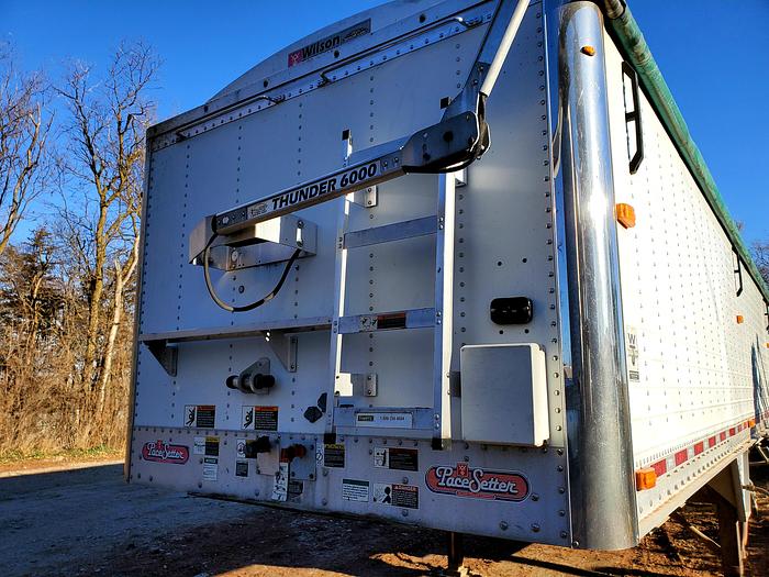 Used 2011 Wilson DWH500 PaceSetter Hopper Trailer