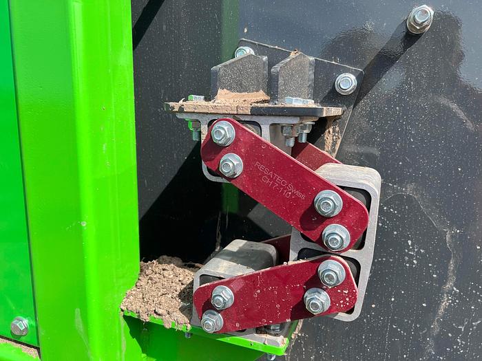 Used 2022 Gorilla LANE 104