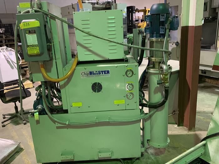 Used HARDINGE BRIDGEPORT XR760 VMC PRODUCTION CENTER 30"X24"X24"