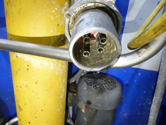 Used PALL LUBRICATION AND HYDRAULIC OIL PURIFIER