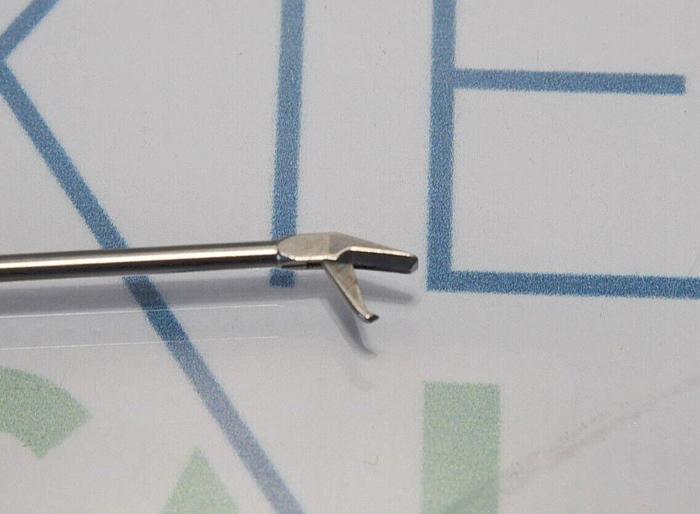 Used Conmed Linvatec Shutt 32.10019 Straight Low-Profile Forceps 2.75 mm x 130 mm