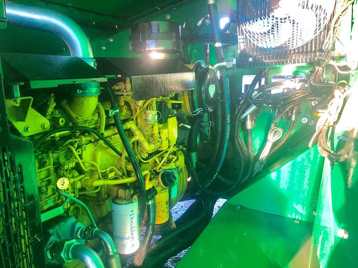 Used 2012 MCCLOSKEY 621RE