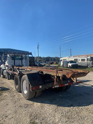 Used 2001 Mack RD 688S Tandem axle Roll oFF 60/tn Galbreth