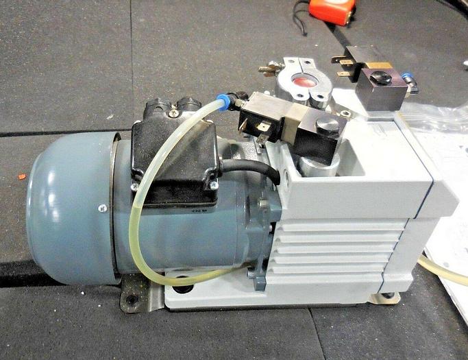 Leybold TRIVAC B, S/D 1,6 B, Rotary Vane Vacuum Pump