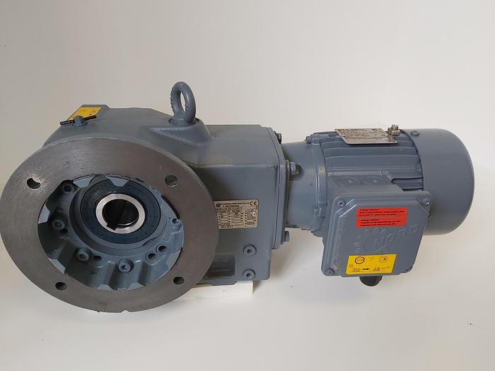 Gebraucht Winkelgetriebemotor, SK9012.1AF/2D-71L/4 2D TF, 1385/91rpm, 39Nm, Nord Drivesystems neu
