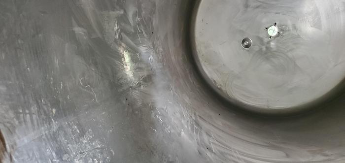 Used 700 GALLON VERTICAL PRESSURE VESSEL - T-316L S/S - 50 PSI/FV INTERNAL