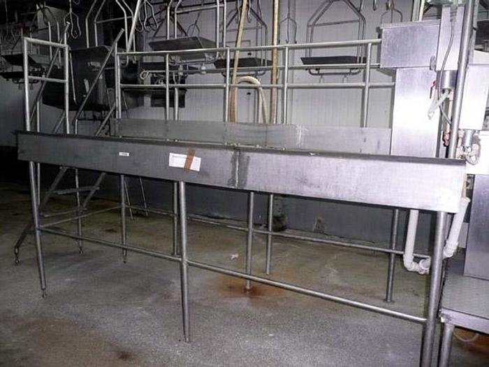 Used Linia uboju trzody - wydajność  120 szt./ h - rok produkcji 2001