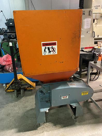Used 1994 Nissui FNSK-15C Plastics Granulator