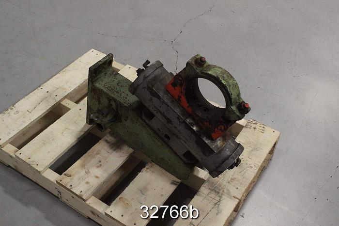 Used 5.5" Bearing Saddle Type Felt Guide #32766