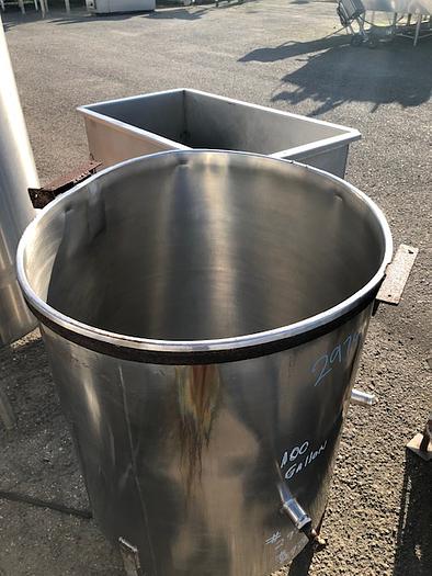 Used 100 Gallon Vertical Stainless Steel Tank