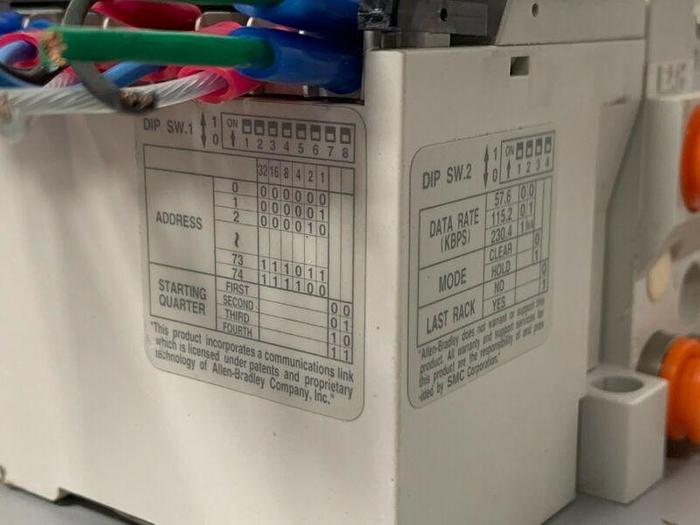 Used SMC VQ1101-5B Solenoid Air Control Valve 0.15~0.7MPa