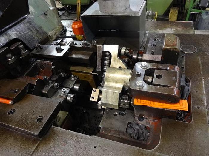 D'occasion SACMA 2 Die 2 Blow transfer header SP 22