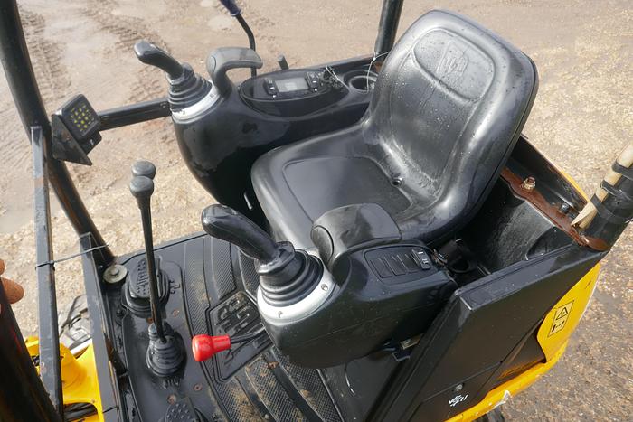 Used 2016 JCB 8018 CTS