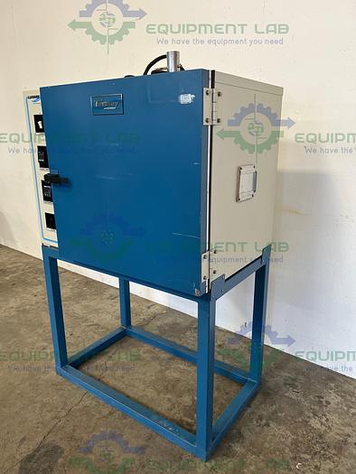 Used Lunaire / Tenney CE205 Bench Top Oven 225°C w/ Stand 115V