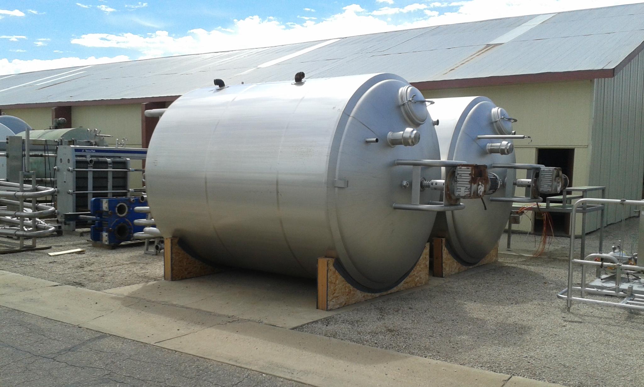 Usado 4000 GALLON PROCESSOR TANK. DCI SERIAL C98-D-5308-A&B