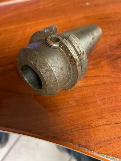 Used CAT 40 END MILL HOLDER SIZE 1"