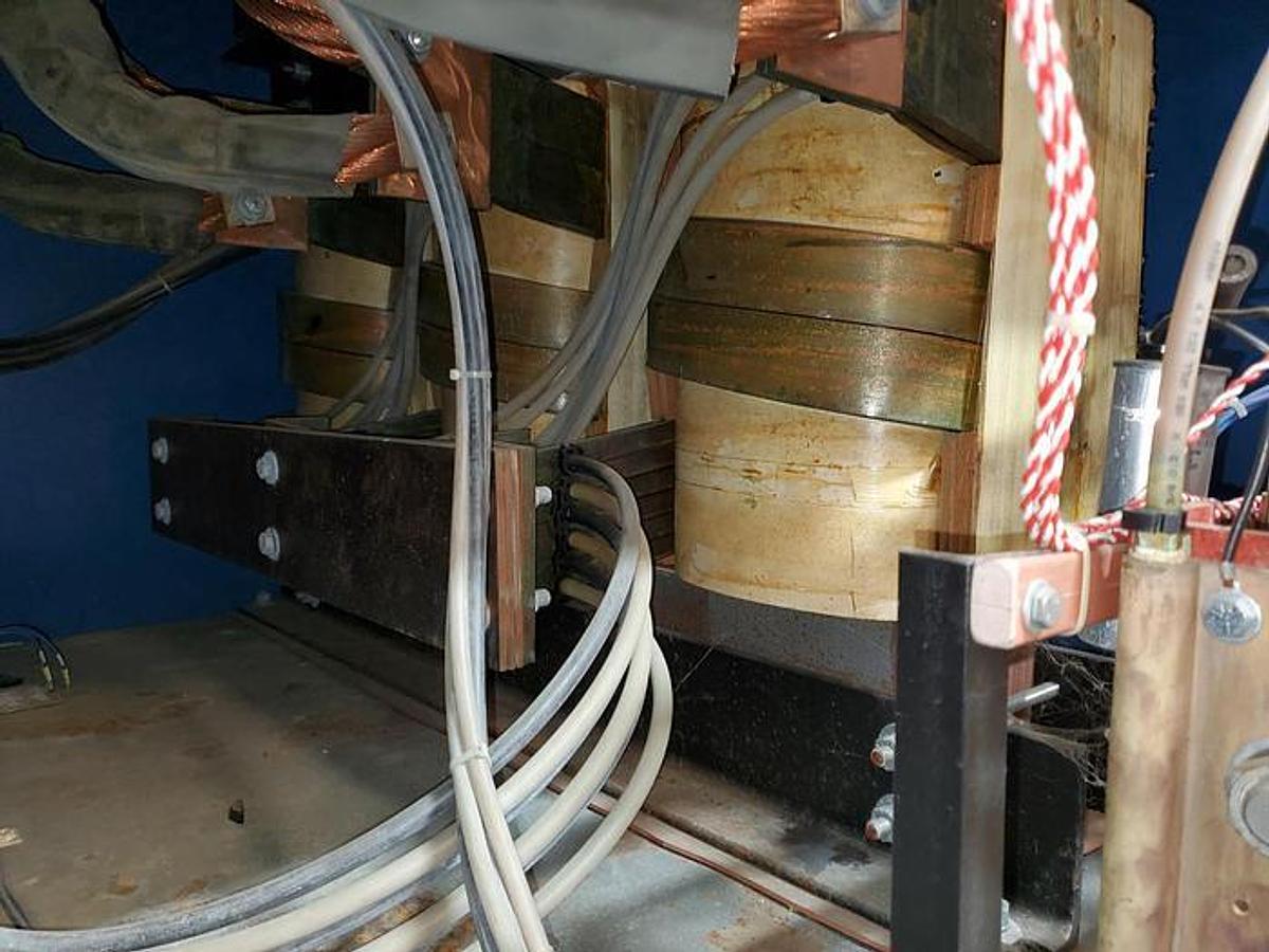 Used RE-102 Used 5,000A 480V Dynapower rectifier