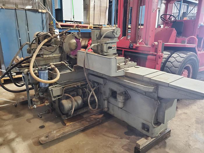 Used [ME-03] 14" Cincinnati Milacron Hydraulic Grinding Machine
