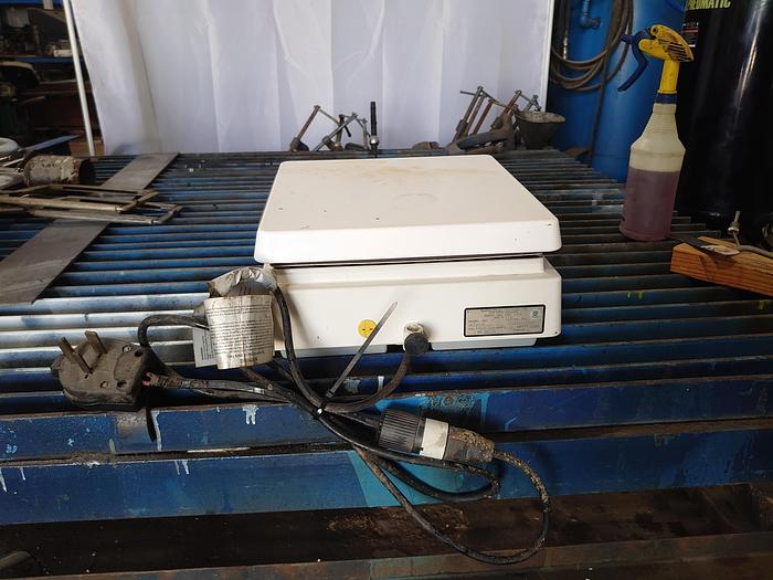 Used Thermolyne Hot plate