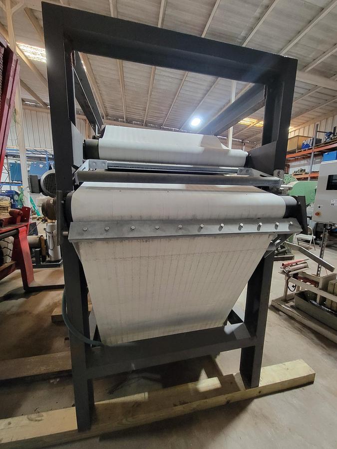 Used 1 Meter Belt-Press