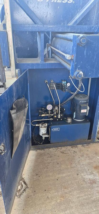 Used [FP-30] : Used 75 Cu Ft Hoesch Brand Filter Press