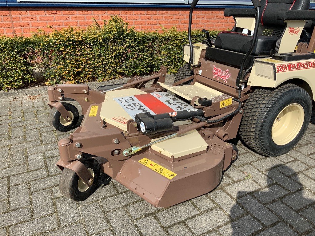 Grasshopper 526V