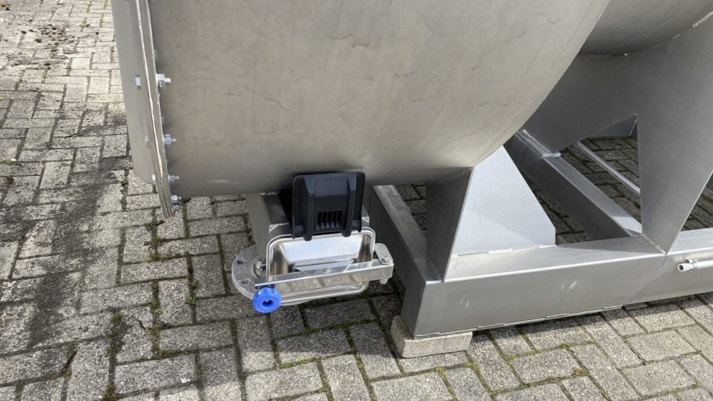 Used Kiremko screw type blancher