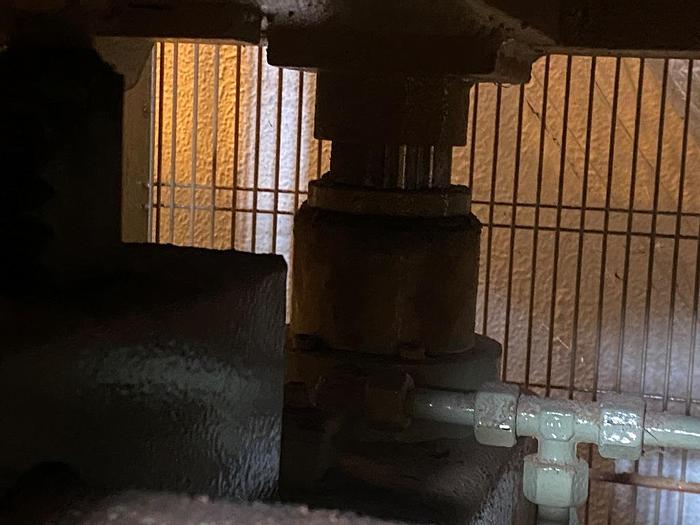 Used 2000 Orma NPC 10/10 Veneer Press