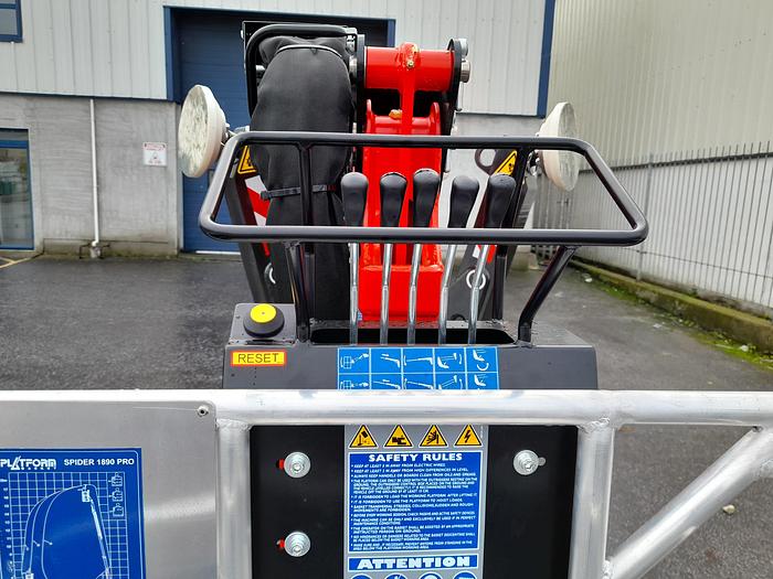 Platform Basket Spider 18.90