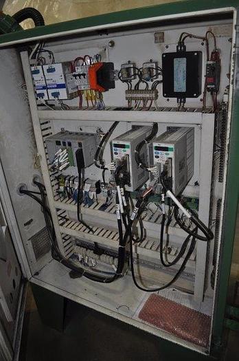 Used 230 TON CINCINNATI CNC HYDRAULIC PRESS BRAKE