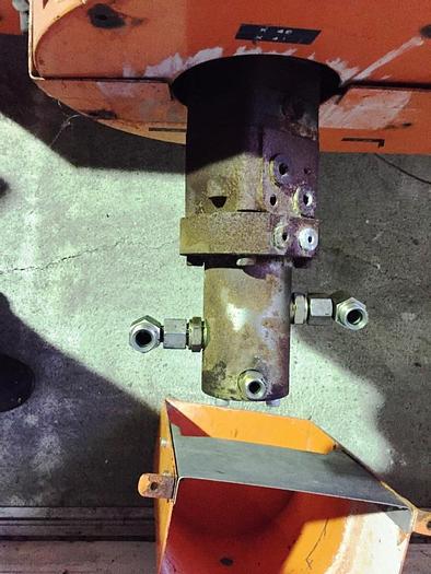 Used KHD-HUMBOLDT S2-1 sludge dewatering decanter