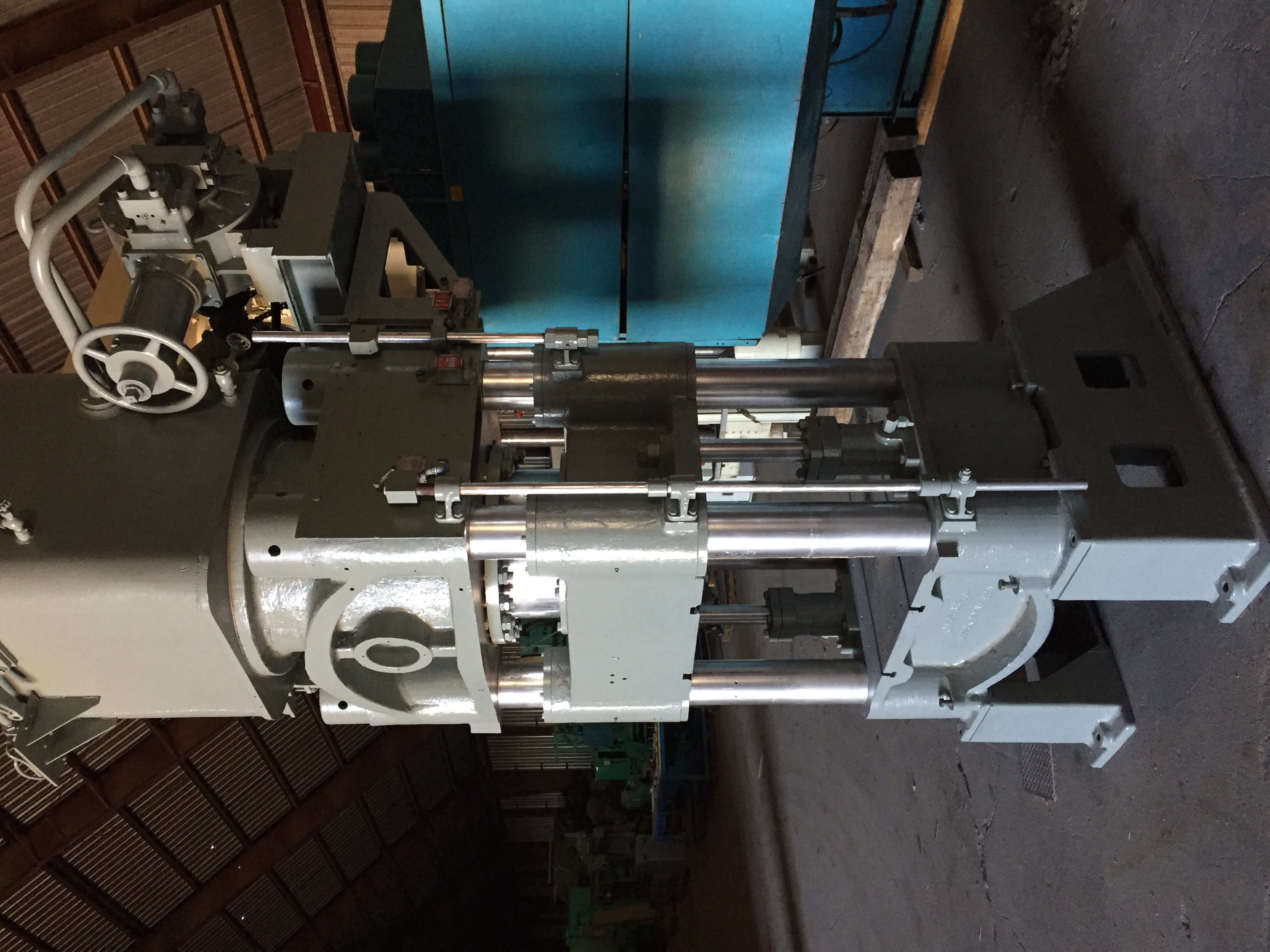 Used 350 Ton Bliss Hydraulic Press; 4 Post Down-Acting