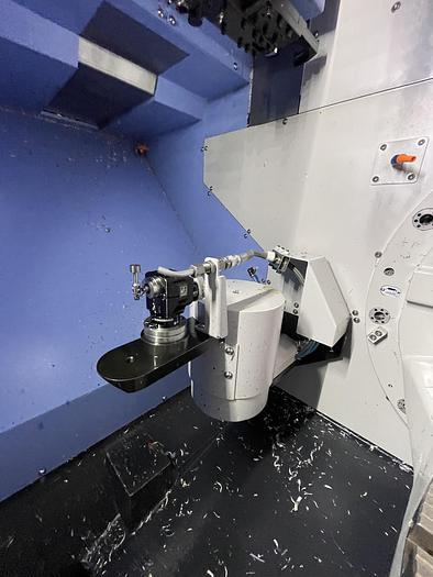 Used 2020 DOOSAN DVF5000 5-Axis CNC
