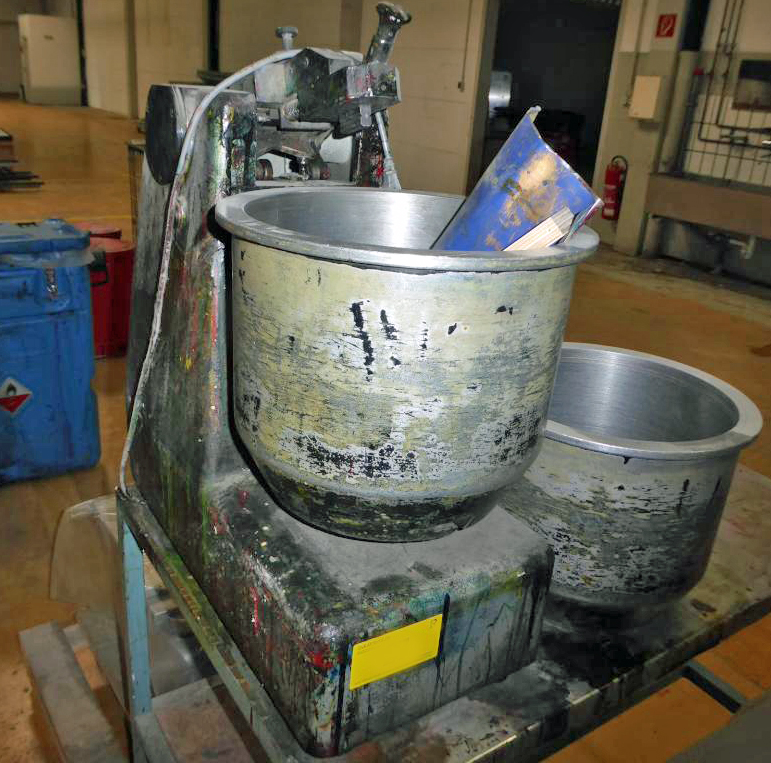 Used Busch FM 12 color mixer 1990
